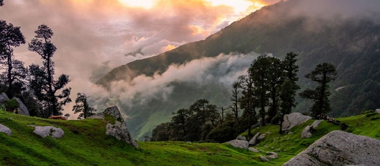 Taj Mahal with chardham Tour